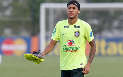 101博体育动态-塔利亚菲科能踢多个位置